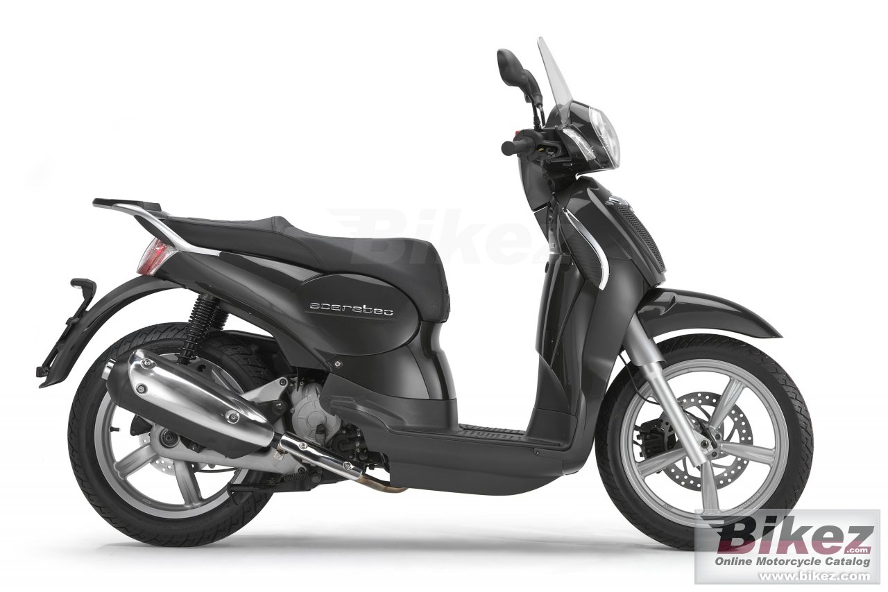 Big Aprilia scarabeo 125 picture and wallpaper from Bikez.com